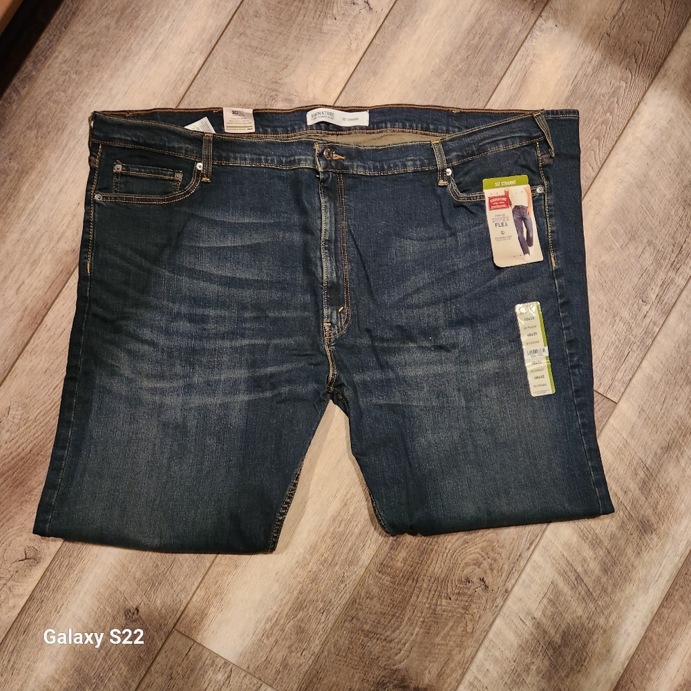 Levis nwt size 48/32 signature super flex 551 straight